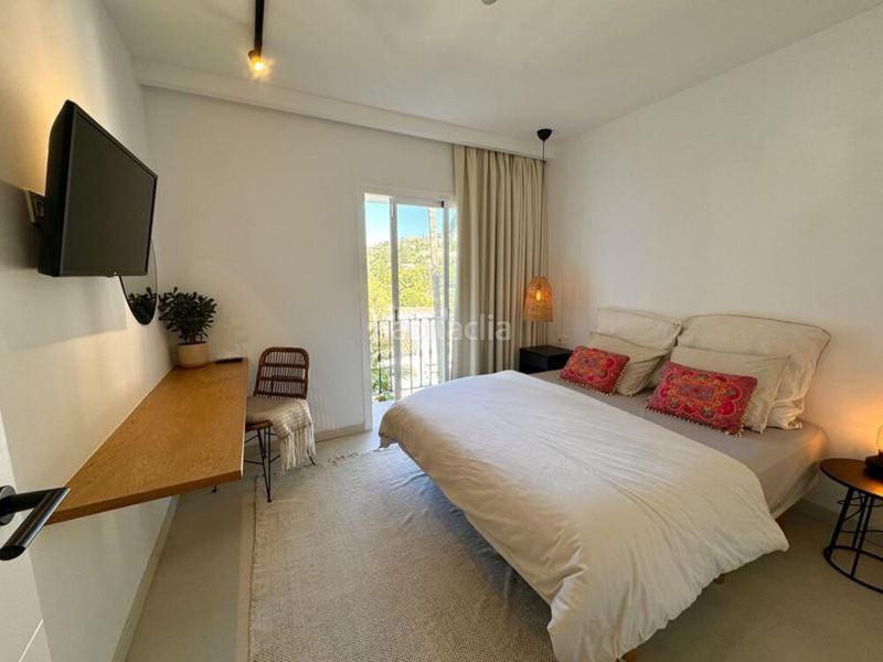 Foto 57615cf8-08b6-4e44-bec9-cfb76cee3003. Location duplex avec parking piscine dans La Quinta Benahavís