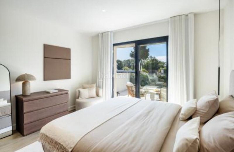 Foto b5f4e352-5476-4a98-9c25-2014c9d583b5. Casa amb aparcament piscina a Nueva Alcántara Marbella