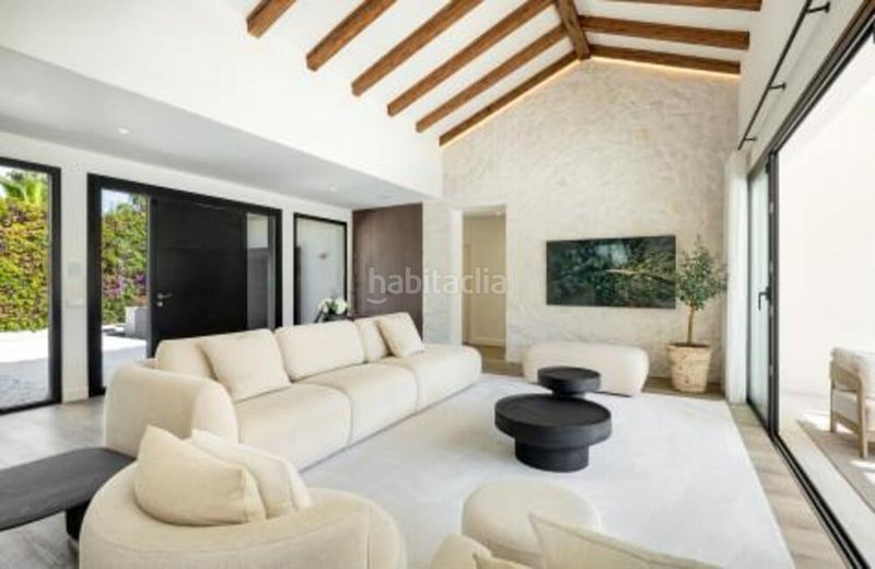 Foto fd53ed17-466a-4467-8f5a-3cb02cd7c7ce. Casa amb aparcament piscina a Nueva Alcántara Marbella