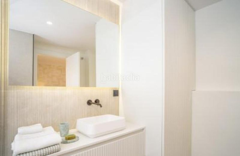 Foto f339625e-ce99-432b-8282-57351339f4c6. Àtic amb aparcament piscina a Los Naranjos Marbella