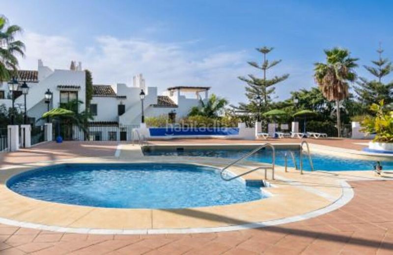 Foto 2e888d8c-6f13-4129-b301-77a03fdccab8. Casa adossada amb aparcament piscina a Nagüeles Alto Marbella