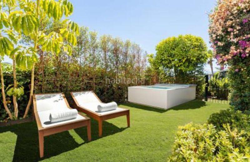 Foto 30d9eab9-4f9e-43c7-bc94-ba14d5f8aab7. Casa adossada amb aparcament piscina a Nagüeles Alto Marbella