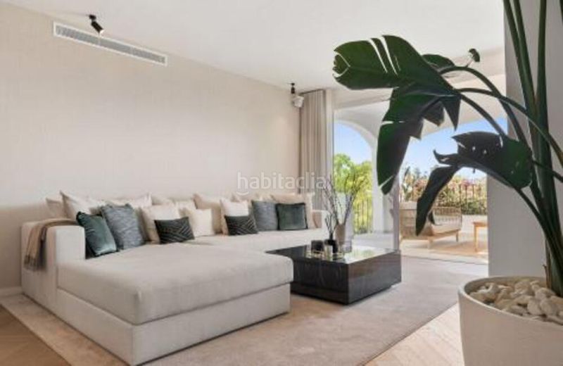 Foto d769407e-b262-41ad-ab56-b14cfa47ec27. Casa adossada amb aparcament piscina a Nagüeles Alto Marbella