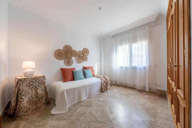 Foto 181c9d95-7767-43a3-8d98-5f94ed0a5c10. Casa aparellada amb aparcament piscina a Santa Clara Marbella