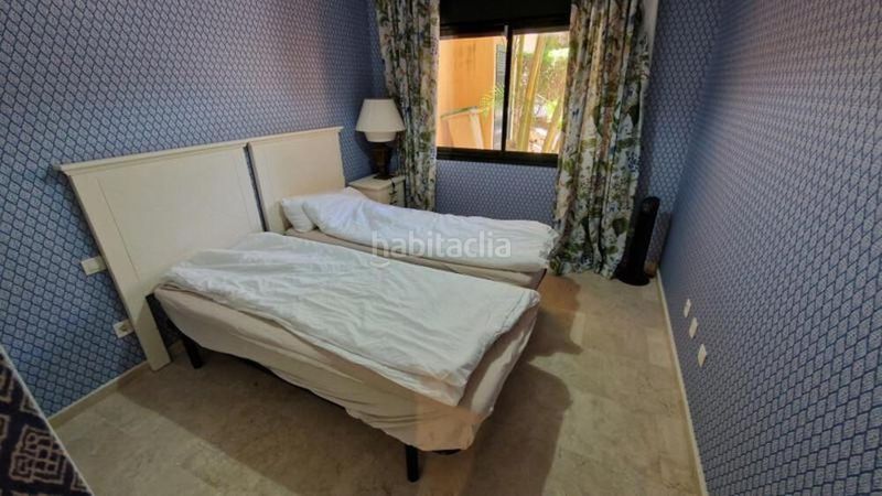 Foto 18ac4ec5-bf7a-4236-bf42-2d25a6f7b3c6. Apartament amb piscina a Nueva Atalaya Estepona