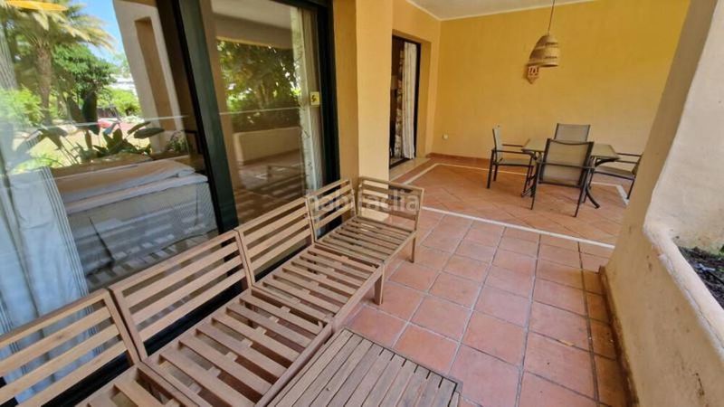 Foto 196f5263-aa73-4ae7-a6d6-f05a9ce24621. Apartament amb piscina a Nueva Atalaya Estepona