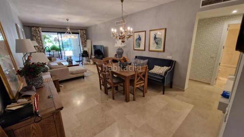 Foto 5f58f17b-3619-43d8-b521-8b80c3454b40. Apartament amb piscina a Nueva Atalaya Estepona