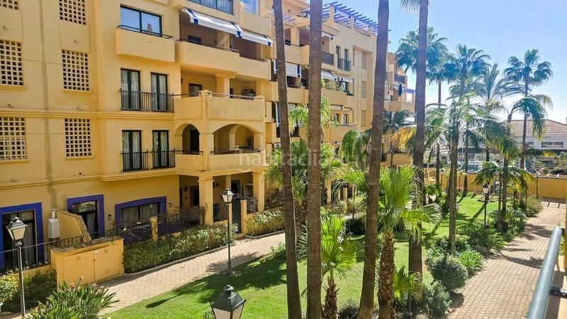 Foto 30db3bec-e536-4110-8d08-23817a496d02. Apartament amb aparcament piscina a Nueva Alcántara Marbella