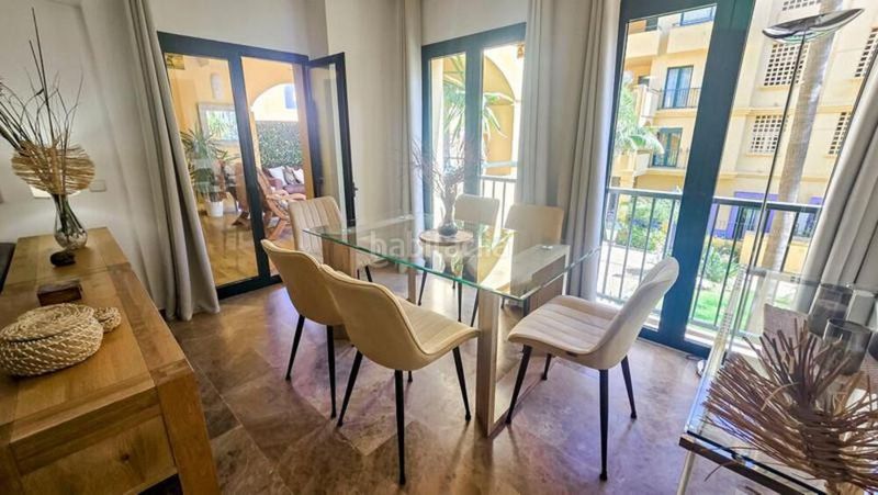 Foto 4e3ded0a-5959-4b35-8a05-e62dea83885e. Apartament amb aparcament piscina a Nueva Alcántara Marbella