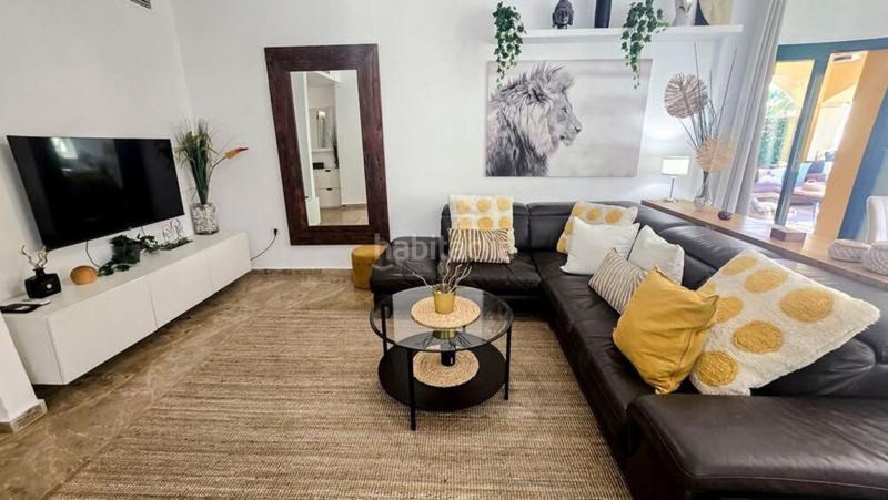 Foto 8a461287-591b-4e58-8f4a-072a30b7cfbd. Apartament amb aparcament piscina a Nueva Alcántara Marbella