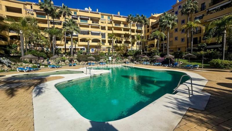 Foto a59fd6fc-24f2-4b9a-907d-d5e6b8472013. Apartament amb aparcament piscina a Nueva Alcántara Marbella
