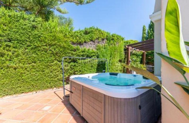 Foto 8274afd3-0c46-454e-a48b-77386d90a3c9. Casa amb aparcament piscina a Calahonda Mijas