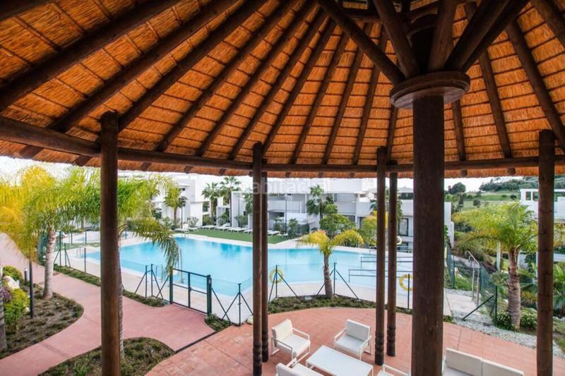 Foto 5ac5a679-8d8a-4a42-b96f-377d38d4aa35. Miete erdgeschoss mit parking pool in La Alquería Benahavís