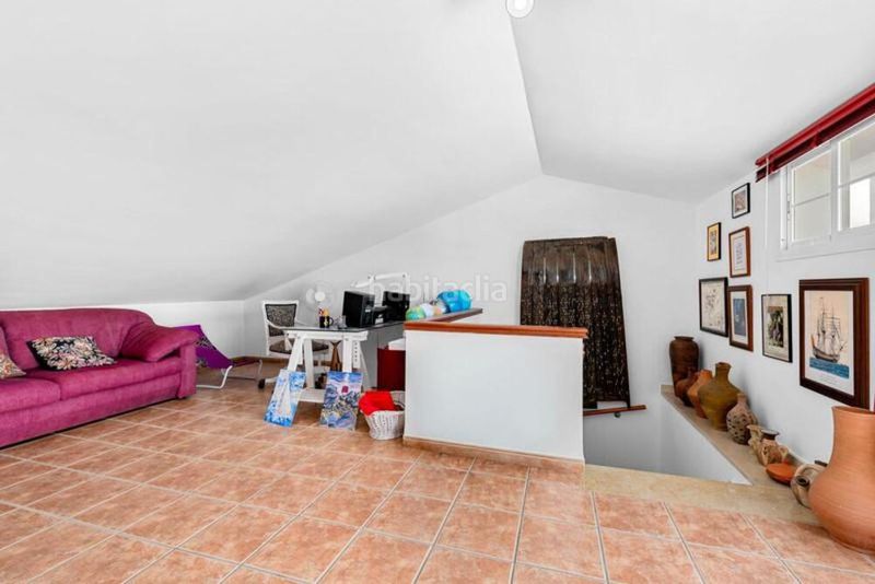 Foto 09286d11-9680-4d5d-a4f3-911eeb8dbd89. Casa adossada amb aparcament a Seghers Estepona