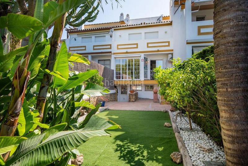 Foto 9a85c7ec-2459-4311-a0bd-46c47a804c47. Casa adossada amb aparcament a Seghers Estepona