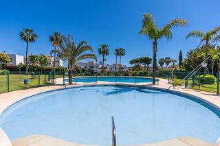 Rent Semi detached house in Bel - Air