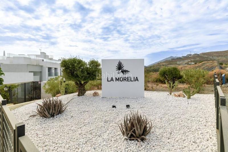 Foto e5567b34-88f4-4d55-84a2-bea9bf56de2c. Apartament amb aparcament piscina a Los Naranjos Marbella