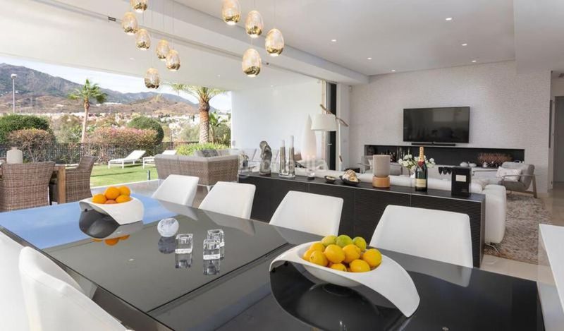 Foto 0a698817-c7bb-4d73-a670-64b6e738eec2. Casa amb aparcament piscina a Río Real Marbella