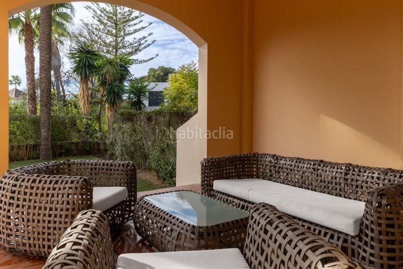 Foto 0fccf5ff-1166-47cf-956c-bfd47283356c. Planta baixa amb aparcament piscina a Puerto Banús Marbella