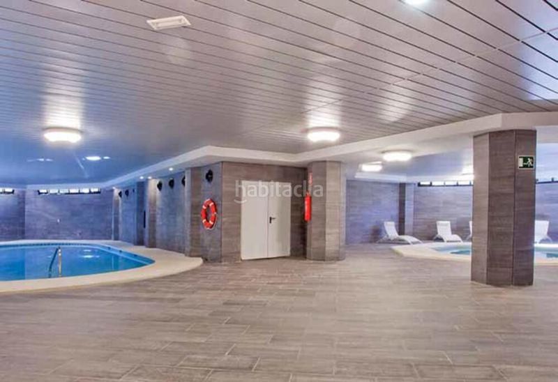 Foto 33d0313e-420a-450b-b829-a9ab72e34951. Planta baixa amb aparcament piscina a Puerto Banús Marbella