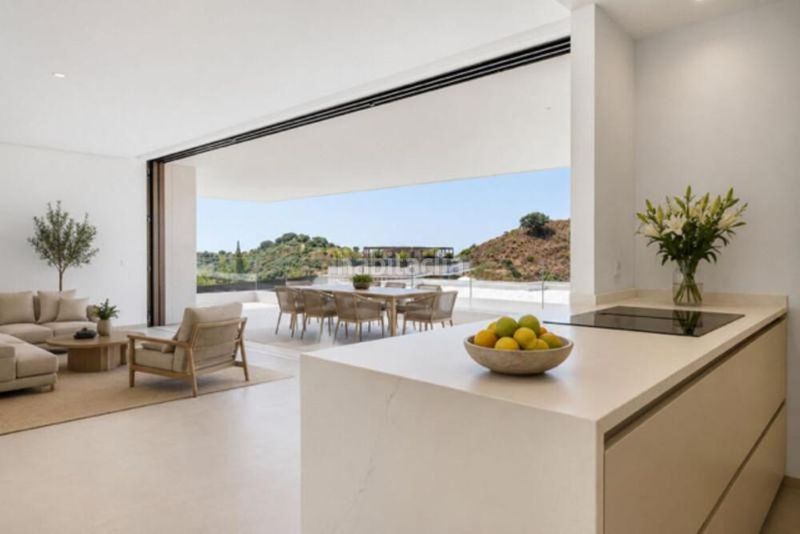 Foto 73e64982-f385-424a-b1f6-17a115e2c3bd. Lloguer apartament amb aparcament piscina a La Quinta Benahavís