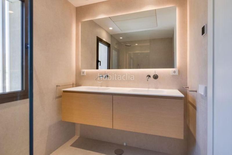 Foto acda9f73-52b1-4662-a82d-75d3ffc45cc6. Lloguer apartament amb aparcament piscina a La Quinta Benahavís