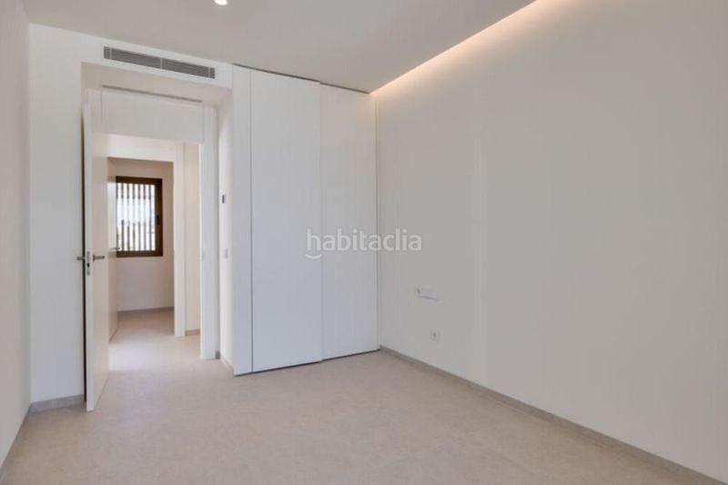 Foto bf189ec6-3cbe-451f-8dea-23872aeedb96. Lloguer apartament amb aparcament piscina a La Quinta Benahavís