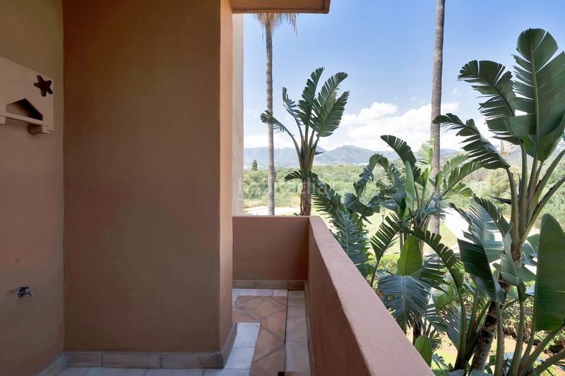 Foto c5dfec15-7a8e-45fe-9e02-71efafb70959. Apartament amb calefacció aparcament piscina a bahía de Marbella Marbella