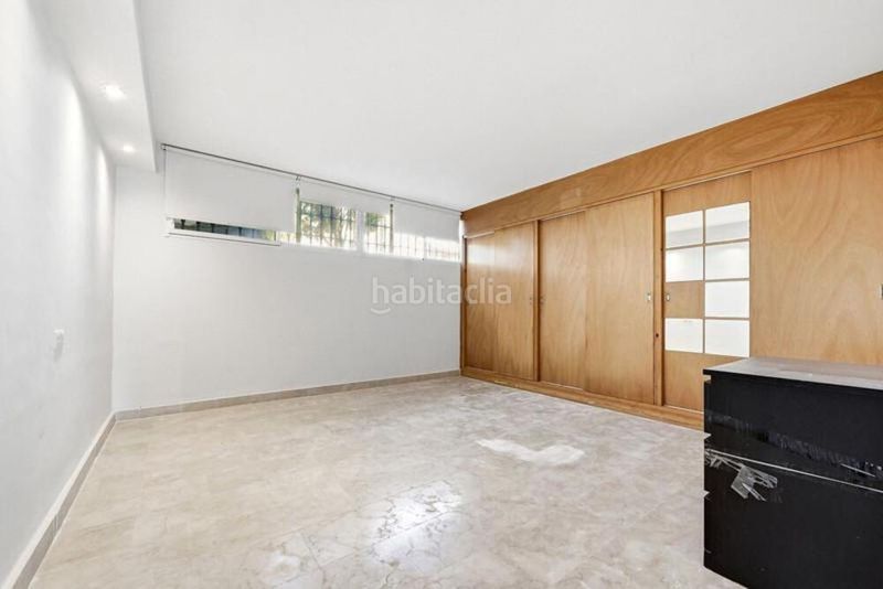 Foto 43402d12-f38b-4dc7-8c3c-4255188e9d29. Casa adossada amb aparcament piscina a Nueva Andalucía centro Marbella