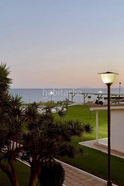Foto e496704c-4d8c-4379-ab4f-a9712422e4db. Apartament amb aparcament piscina a Guadalmansa Estepona