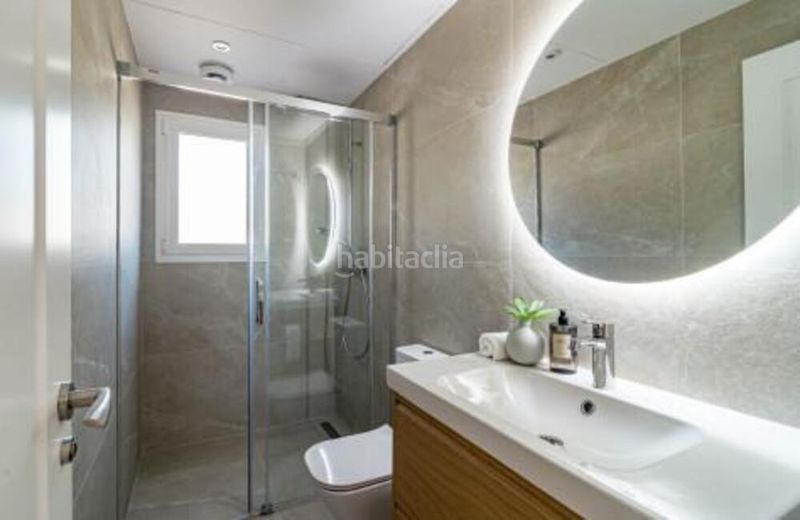 Foto 08172ad4-0473-48a9-b482-ecd9af2183fa. Miete erdgeschoss mit parking pool in Las Brisas Marbella