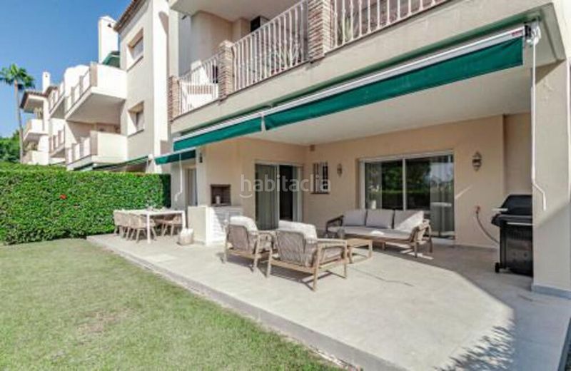 Foto 5203f77f-4ebb-4f51-b422-6165ff3f15f8. Miete erdgeschoss mit parking pool in Las Brisas Marbella