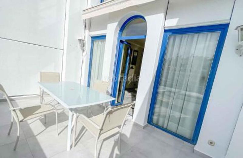 Foto f4024ab2-c290-404e-883b-62031819fb44. Lloguer dúplex amb aparcament piscina a Playa de la Fontanilla Marbella