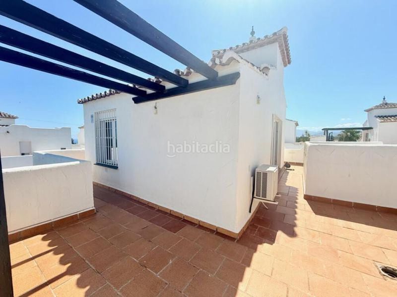 Foto 153ce3e1-c98a-4a20-b548-089b7e5de680. Lloguer àtic amb aparcament piscina a Nagüeles Alto Marbella