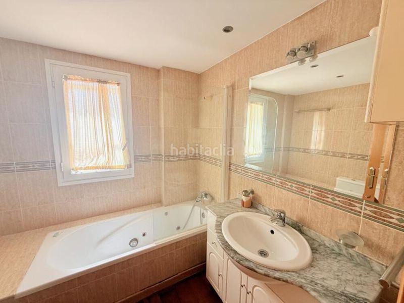 Foto f8067e69-c556-4228-848e-be6237f8bc5f. Lloguer àtic amb aparcament piscina a Nagüeles Alto Marbella
