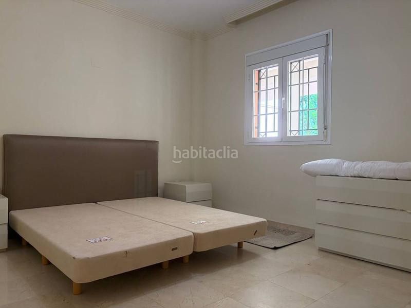 Foto 9283d456-c549-4162-845c-5e55351c5fc6. Lloguer planta baixa amb aparcament piscina a Las Brisas Marbella