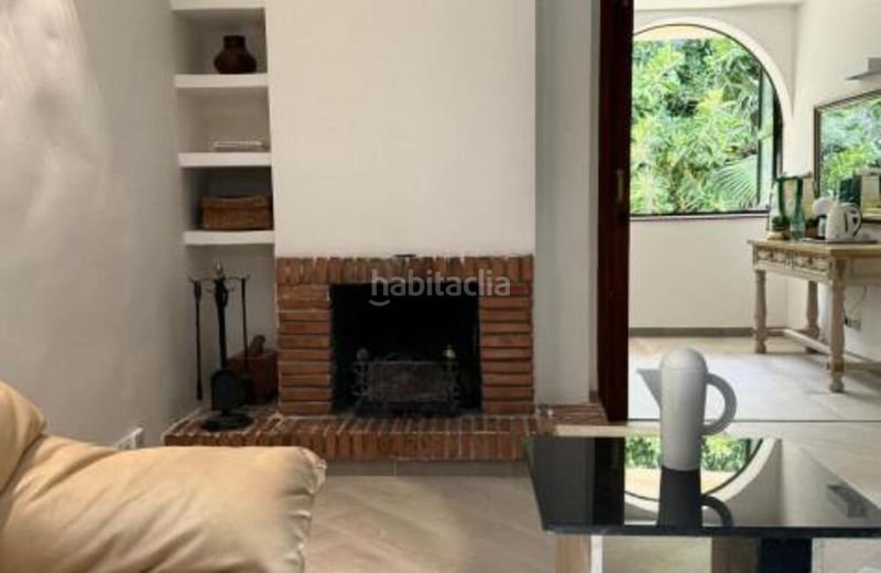 Foto 96dfe2f0-523b-4da2-bf23-d63e5c5bd512. Apartament amb aparcament piscina a El Velerín Estepona