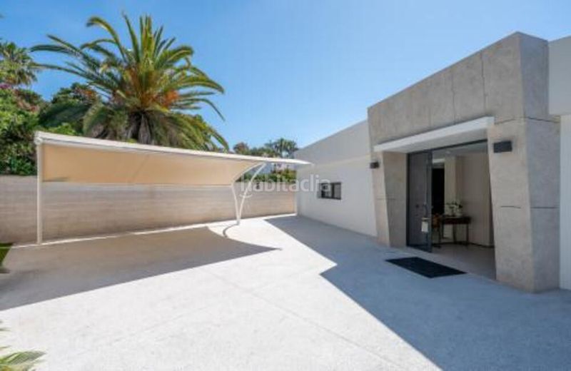 Foto 48e08b89-7352-43ea-a2c3-eba86078c3f9. Casa amb aparcament piscina a Marbesa Marbella