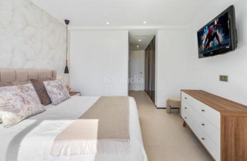 Foto 5bebb53d-dbca-4316-8e3e-232e7c5215cd. Casa amb aparcament piscina a Marbesa Marbella