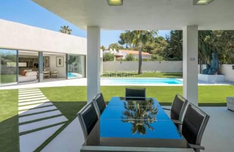 Foto 852e1b30-480c-40c4-9663-86557b03198d. Casa amb aparcament piscina a Marbesa Marbella