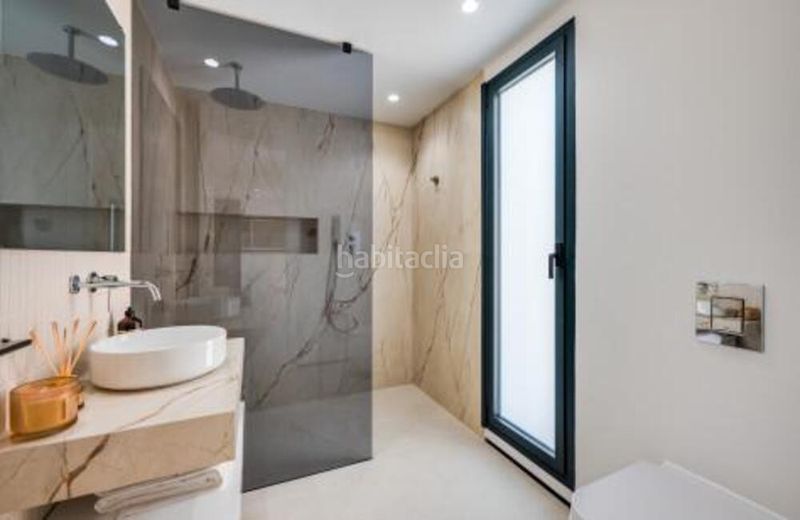 Foto 91edb2d5-33ee-4852-8629-65e92f844390. Casa amb aparcament piscina a Marbesa Marbella