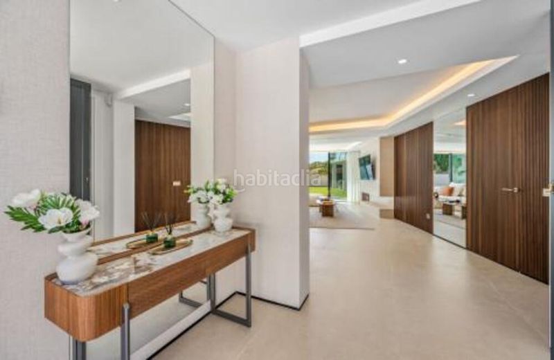 Foto bfa6cd8c-9640-442c-ba72-f808e4b76940. Casa amb aparcament piscina a Marbesa Marbella
