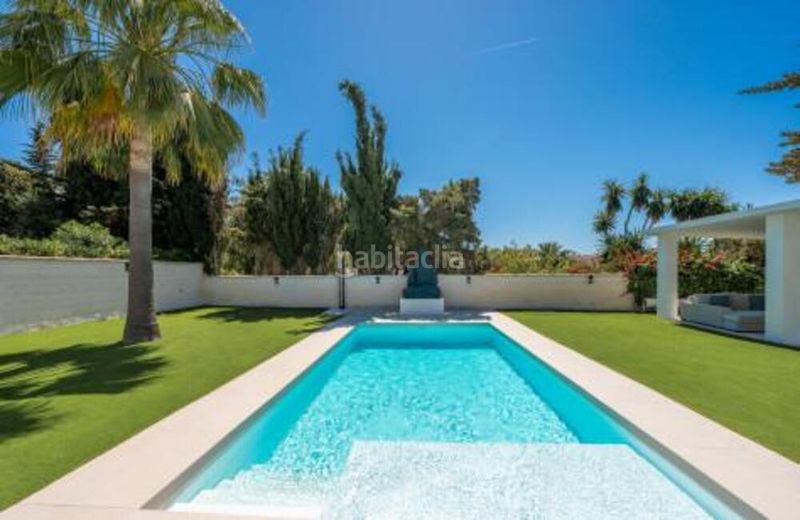 Foto cd17d877-f6f3-4f81-937b-5a5e14d2d315. Casa amb aparcament piscina a Marbesa Marbella