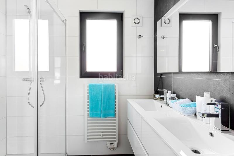 Foto 9f9e997b-a31b-4b89-a9f0-69d82d5475b9. Planta baixa amb aparcament piscina a Mijas pueblo Mijas
