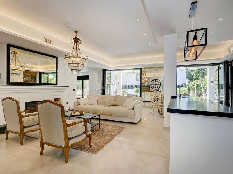 Foto 42fa8267-6912-4223-99a0-e2b80958df70. Location maison avec parking piscine dans Marbesa Marbella