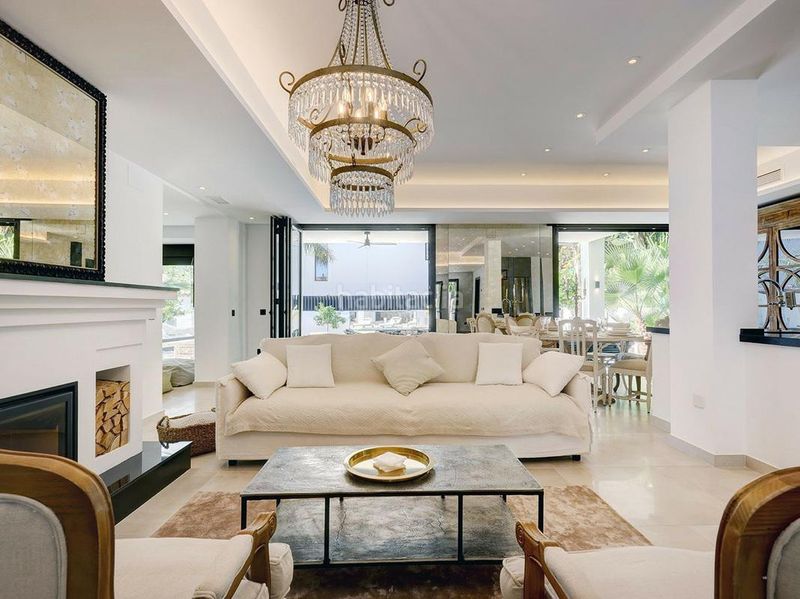 Foto 52eed212-749a-40cd-a792-d131599a545f. Location maison avec parking piscine dans Marbesa Marbella