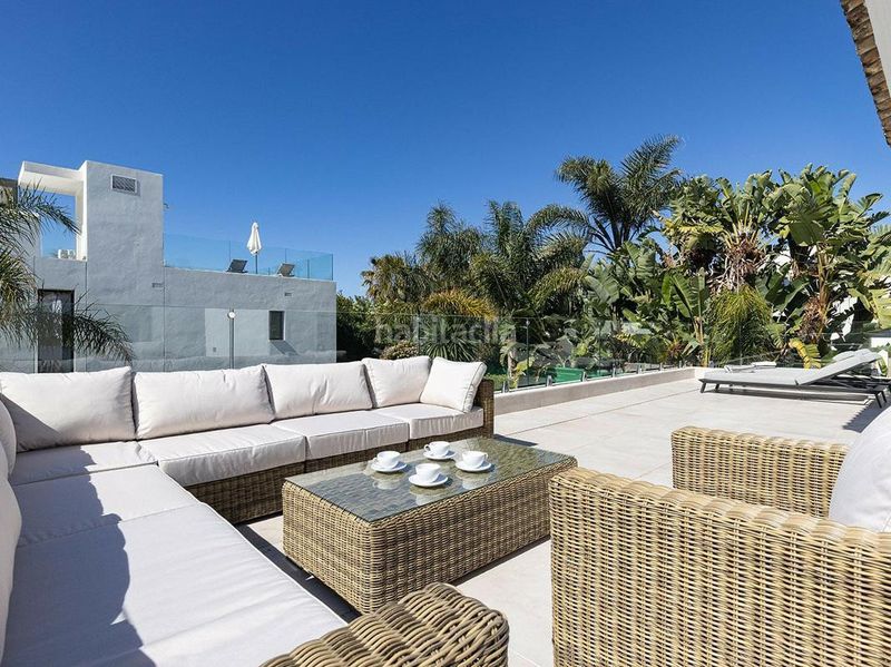 Foto 66048d59-b471-48eb-870d-c8ca6135aca3. Location maison avec parking piscine dans Marbesa Marbella