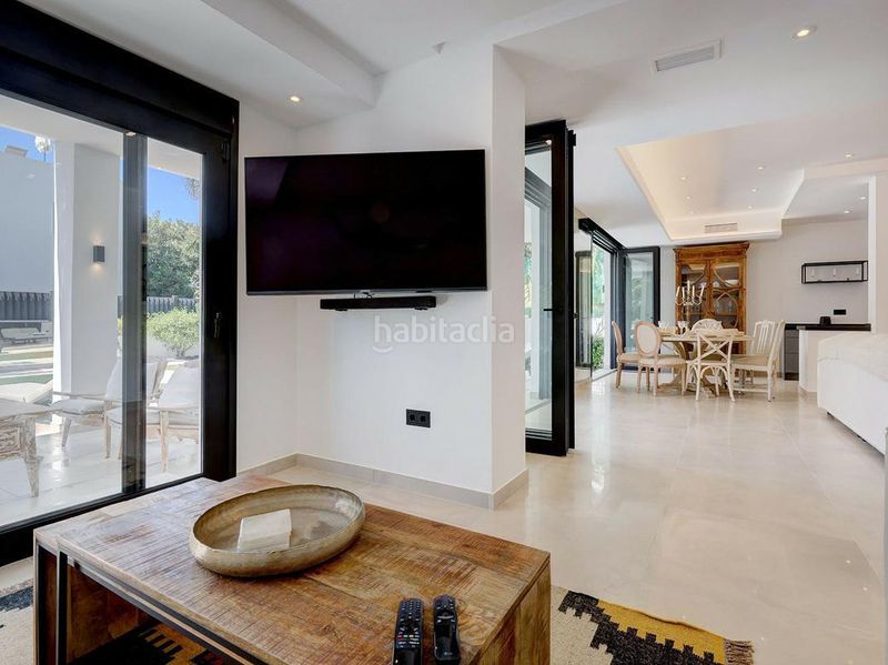 Foto 782f41e5-e545-4422-bb31-d2adb807573f. Location maison avec parking piscine dans Marbesa Marbella