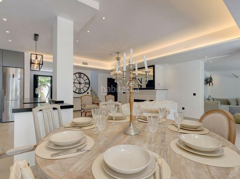 Foto 8dd4e2bd-c70a-4f47-8678-e07f51b57d5a. Location maison avec parking piscine dans Marbesa Marbella