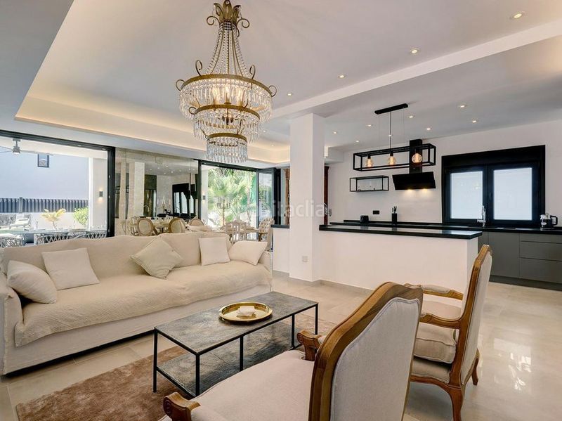Foto ed155f55-64e4-4ba9-aedb-14fd1179caef. Location maison avec parking piscine dans Marbesa Marbella